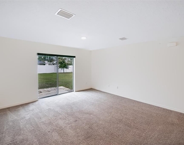 32 Ramrock Lane - Photo Thumbnail 13