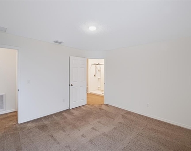 32 Ramrock Lane - Photo Thumbnail 21
