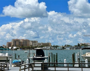 660 Island Way - Photo Thumbnail 38