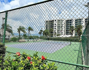 660 Island Way - Photo Thumbnail 42
