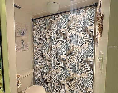 660 Island Way - Photo Thumbnail 36