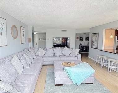 660 Island Way - Photo Thumbnail 6