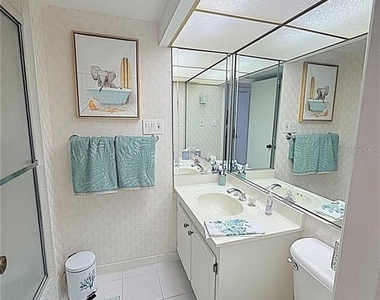 660 Island Way - Photo Thumbnail 25