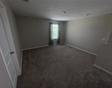 11668 Adam Lee Way - Photo Thumbnail 8