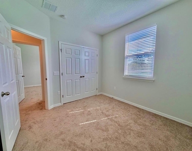 5062 Avalon Park Boulevard - Photo Thumbnail 15
