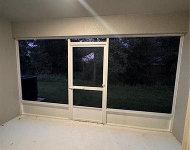 2734 Idyll Lake Circle - Photo Thumbnail 7