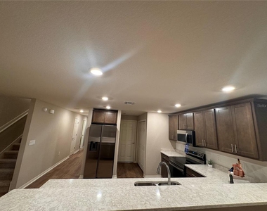 2734 Idyll Lake Circle - Photo Thumbnail 4