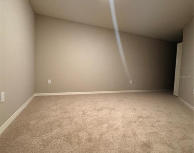 2734 Idyll Lake Circle - Photo Thumbnail 14