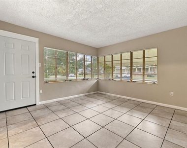 116 W Osborne Avenue - Photo Thumbnail 6