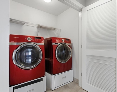 1108 N Franklin Street - Photo Thumbnail 22