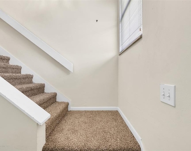 3112 S Semoran Boulevard - Photo Thumbnail 29