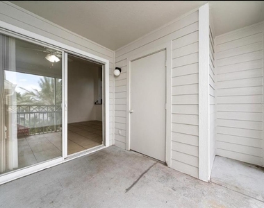 5017 City Street - Photo Thumbnail 4