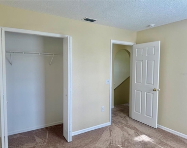 1131 Chichester Court - Photo Thumbnail 27