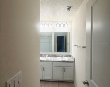 5831 Soter Lane - Photo Thumbnail 24