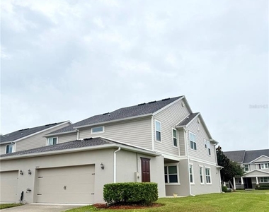 5831 Soter Lane - Photo Thumbnail 4