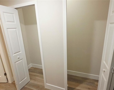 4424 S Texas Avenue - Photo Thumbnail 22