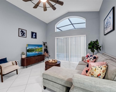 119 Hypolita Avenue - Photo Thumbnail 9