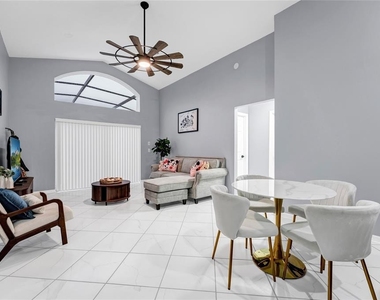 119 Hypolita Avenue - Photo Thumbnail 8