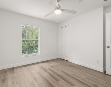 9772 Tivoli Villa Drive - Photo Thumbnail 18