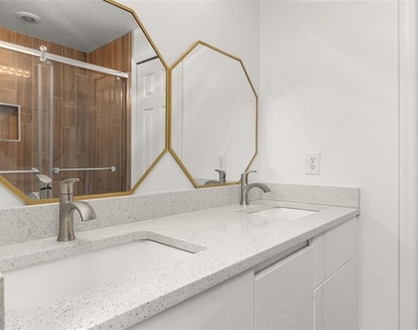 9772 Tivoli Villa Drive - Photo Thumbnail 26
