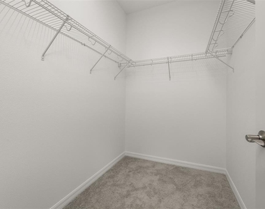1267 Normandy Drive - Photo Thumbnail 21