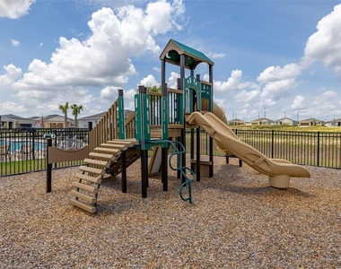 1267 Normandy Drive - Photo Thumbnail 47
