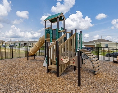 1267 Normandy Drive - Photo Thumbnail 48