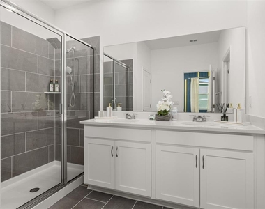 1267 Normandy Drive - Photo Thumbnail 22
