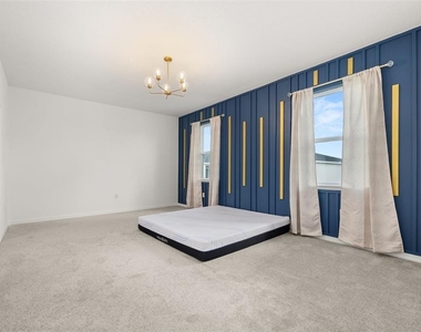 1267 Normandy Drive - Photo Thumbnail 19