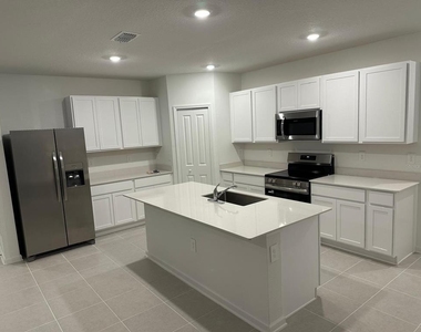 3554 Kimbrough Drive - Photo Thumbnail 6