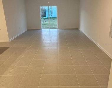 3554 Kimbrough Drive - Photo Thumbnail 2
