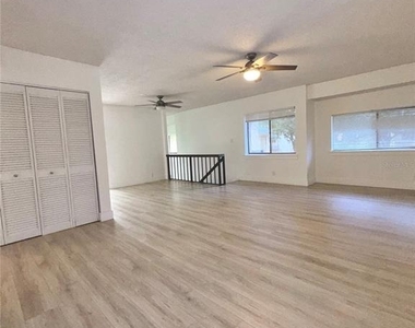 191 Wimbledon Lake Drive - Photo Thumbnail 5