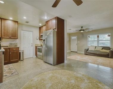 1508 Montcalm Street - Photo Thumbnail 20