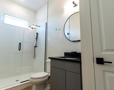 9620 Duflo Way - Photo Thumbnail 5