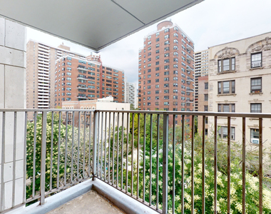 Columbus Ave - Photo Thumbnail 9
