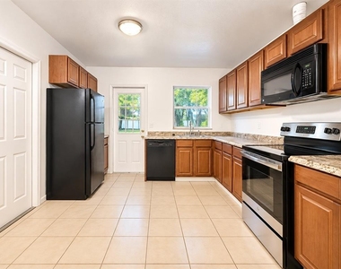 1824 Howell Branch Road - Photo Thumbnail 4
