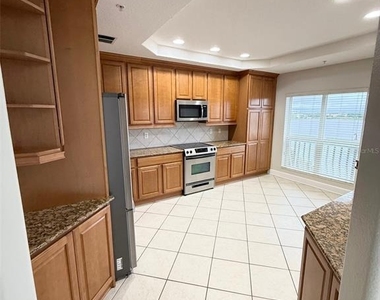 7508 Toscana Boulevard - Photo Thumbnail 3