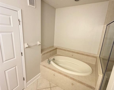 7508 Toscana Boulevard - Photo Thumbnail 22