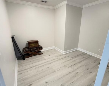 7508 Toscana Boulevard - Photo Thumbnail 34