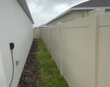 2451 Bluestone Road - Photo Thumbnail 15