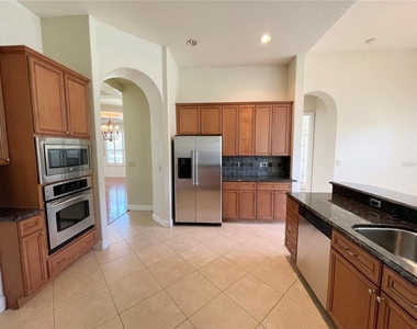 1349 Whitney Isles Drive - Photo Thumbnail 10