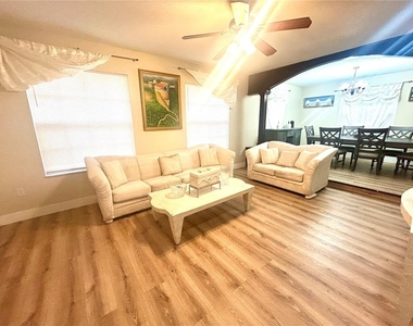 6203 Tebbetts Drive - Photo Thumbnail 2