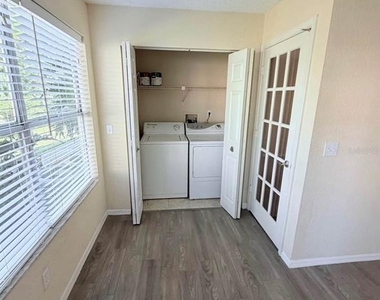 5112 Conroy Road - Photo Thumbnail 9
