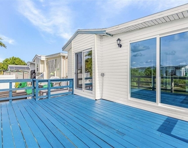 1475 Flamingo Drive - Photo Thumbnail 21