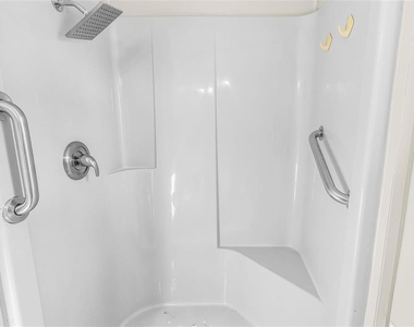 1475 Flamingo Drive - Photo Thumbnail 8
