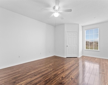 14341 Fredricksburg Drive - Photo Thumbnail 8