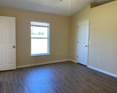 1804 Ashton Park Place - Photo Thumbnail 14
