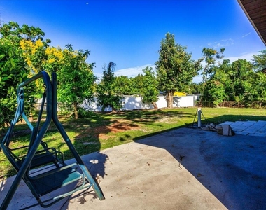 8510 Dot Lane - Photo Thumbnail 18