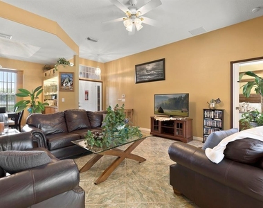 651 Nw North Macedo Boulevard - Photo Thumbnail 7