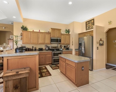 651 Nw North Macedo Boulevard - Photo Thumbnail 13